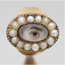 Ring with eye