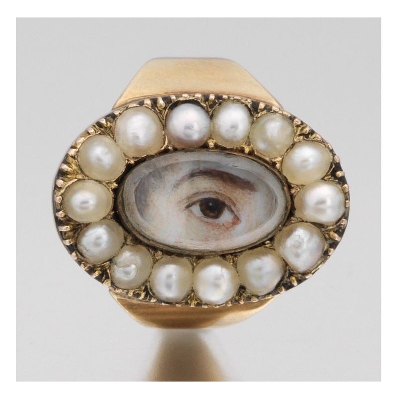 Ring with eye